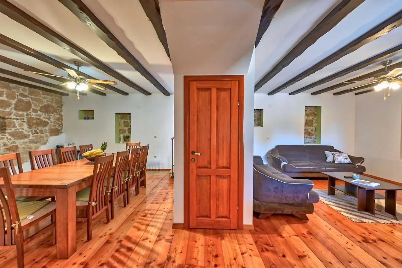Villa Jacassa With Pool And Jacuzzi Biograd Na Moru