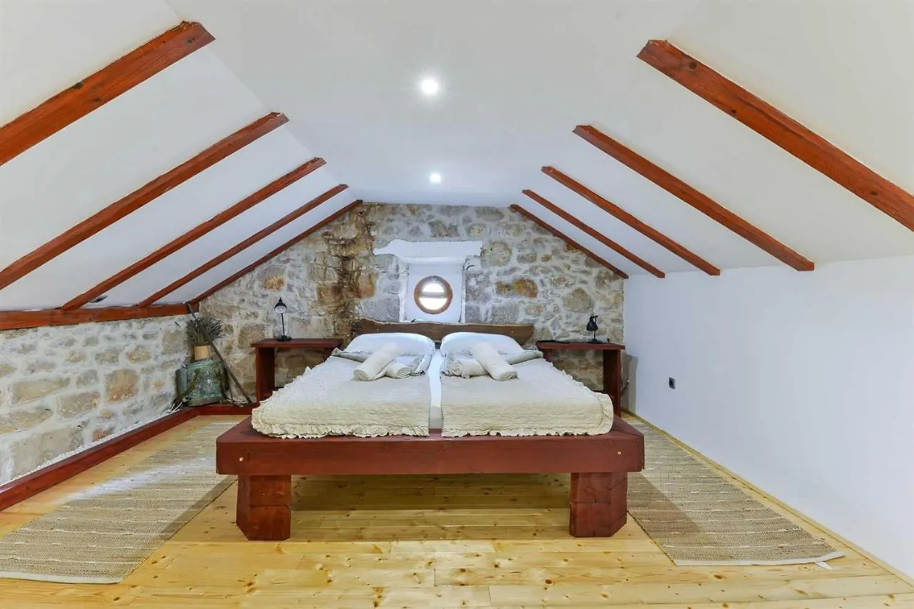 Villa Jacassa With Pool And Jacuzzi Biograd Na Moru 0*,  Kroatië